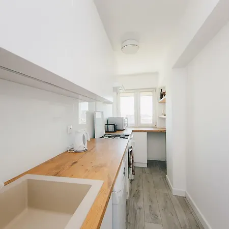 Apartment Shortstaypoland Aleja Solidarnosci Warsaw